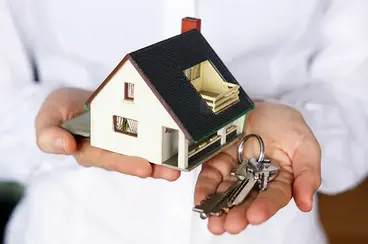 Image illustrant l'article Arnaque immobilière à Pessac : une fausse propriétaire démasquée